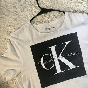 CALVIN KLEIN LOGO TEE
